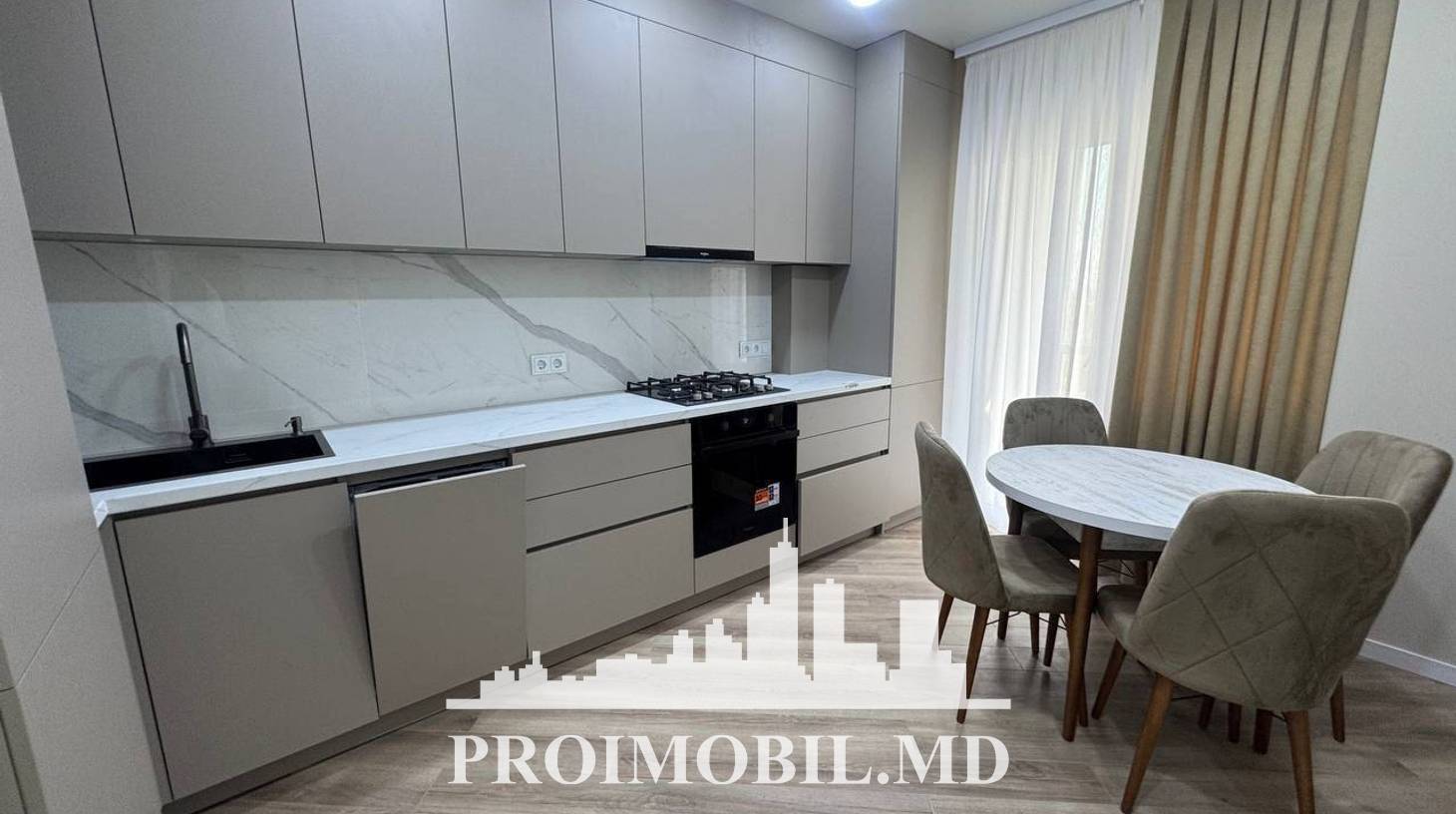 https://images.proimobil.md/23xZvgwaV2I0qQFtFMP-U6dVN_FUDQOlghADSXsXciw/watermark:0.75:so:0:30:0.39/resize:fill:1460:816:1/gravity:ce/bG9jYWw6Ly8vZXN0YXRlL2xyLzc0YmY5YmM1LTFmODgtNGY1NS04M2Y5LWVmYzVjMDRmYjM0Zi5qcGVn