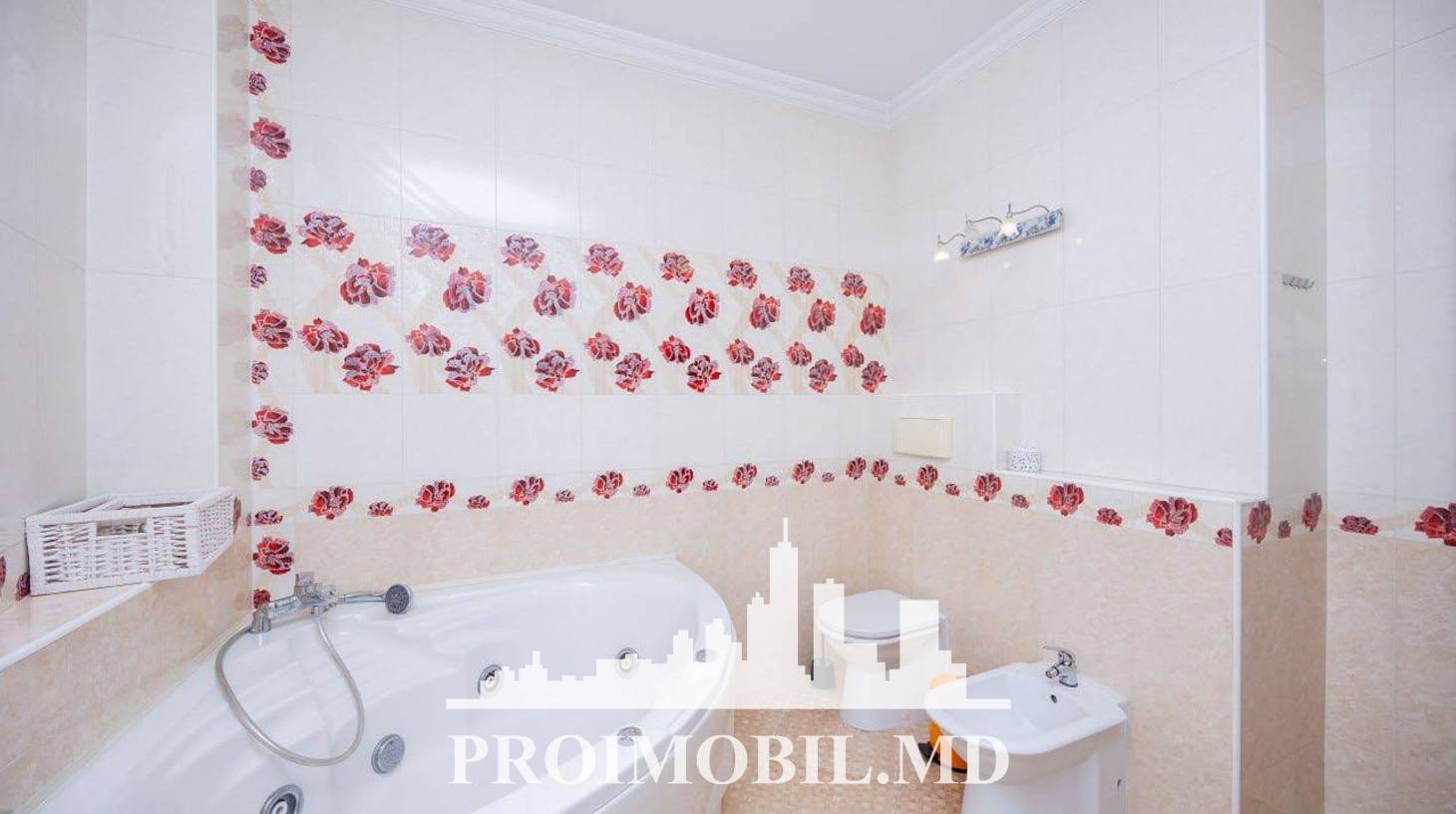 https://images.proimobil.md/24zyLvFOKN74U4kWOoROZG1ZOiqX3wWjqkT0jKMZg2o/watermark:0.75:so:0:30:0.39/resize:fill:1460:816:1/gravity:ce/bG9jYWw6Ly8vZXN0YXRlL2xyL2E2MTFhZTgyLWZkNGMtNGNlZS05YzUyLWI3N2UwOTRiM2QwMS5qcGVn