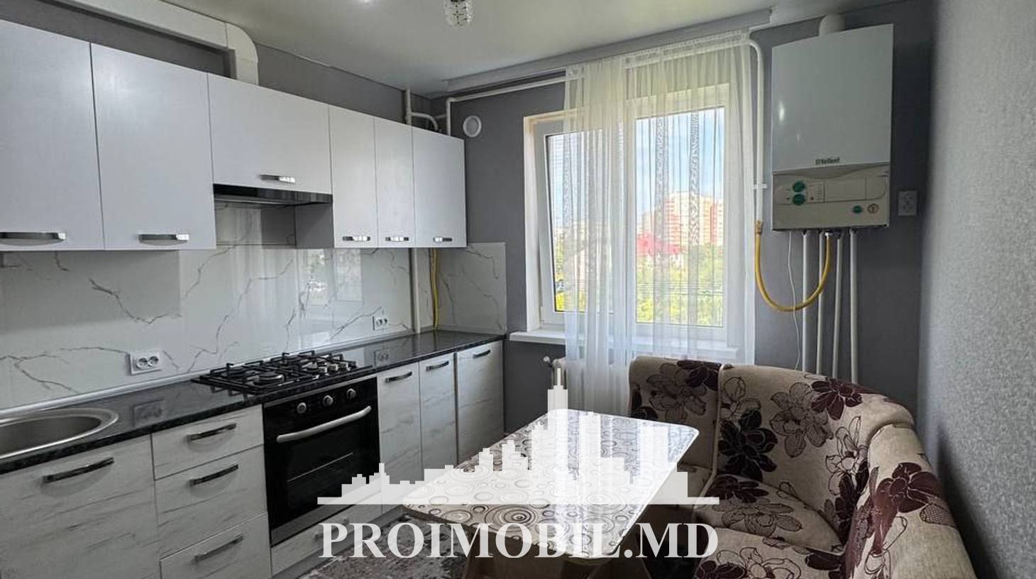 https://images.proimobil.md/2ErNwgKNkK6um5_e4Td6l9Ubud4h1vbKQ8GQBNGSUhw/watermark:0.75:so:0:30:0.39/resize:fill:1460:816:1/gravity:ce/bG9jYWw6Ly8vZXN0YXRlL2xyLzUzOTc0YzEwLWU1NDYtNGY5NC1iMWY3LWM1MTBkYTFjNmUyMy5qcGVn