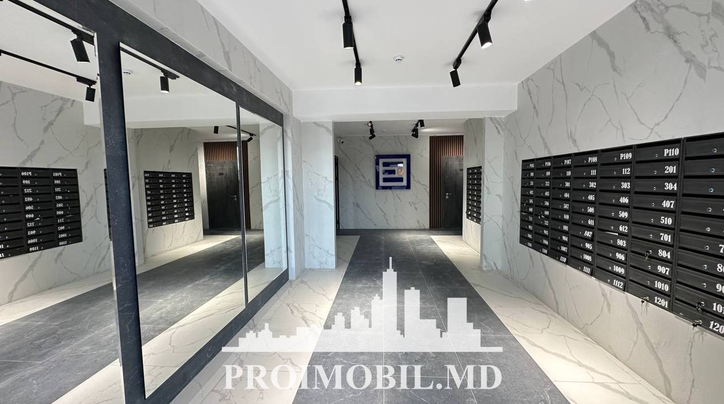https://images.proimobil.md/2FJ4Ol1b066vQ54QGZ9uOX__yTt6LFxlYB9OKRaqrlo/watermark:0.75:so:0:30:0.39/resize:fill:1460:816:1/gravity:ce/bG9jYWw6Ly8vZXN0YXRlL2xyL2RmNjQxNzRjLTRjNmEtNDIzMi04ZWY1LWRlMTliOGE5OWMzNi5qcGVn
