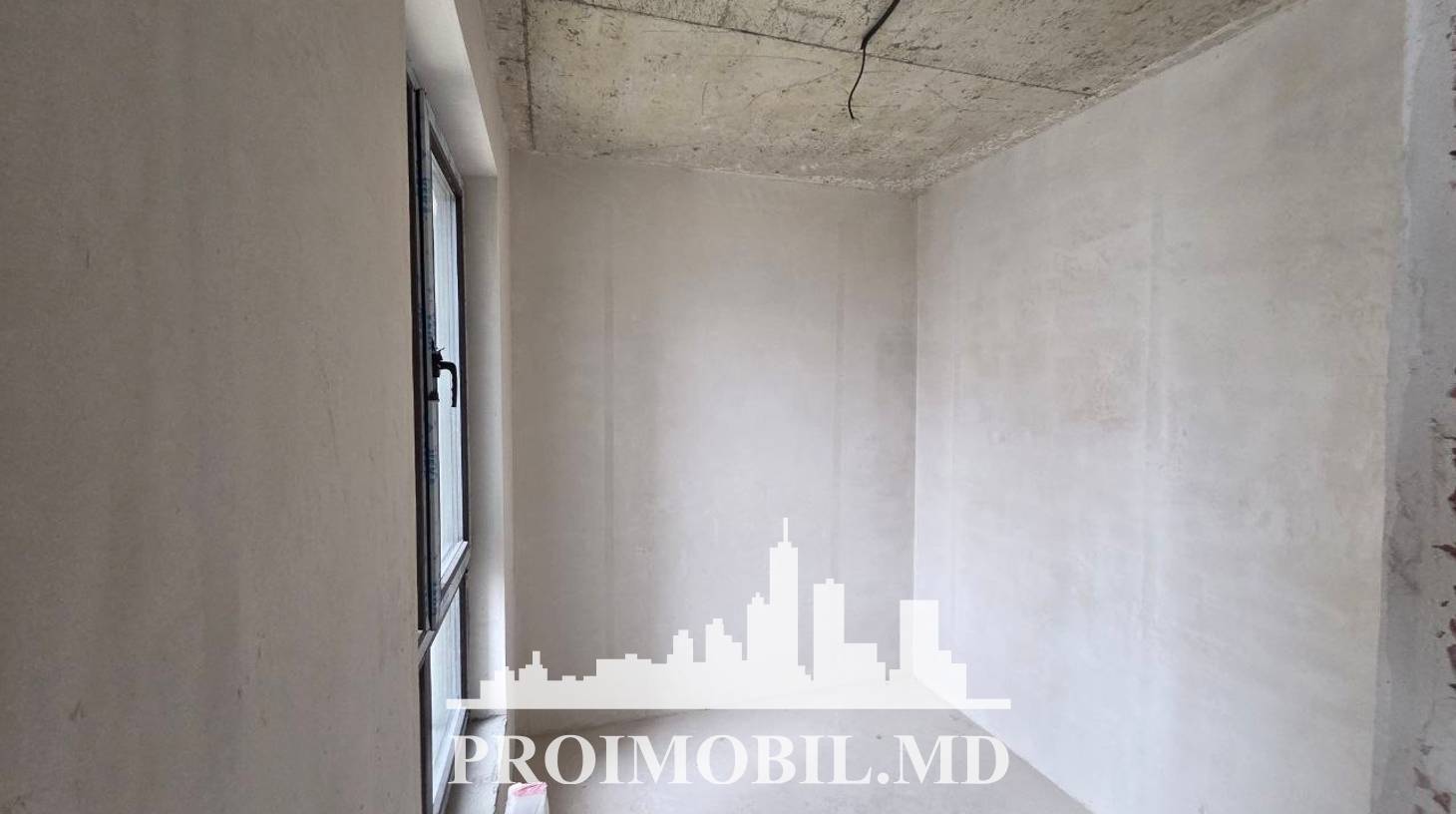 https://images.proimobil.md/2HHEq-7LA--OT5CgbrNpGElCEs0OfiWzgZ6fXCnMmRA/watermark:0.75:so:0:30:0.39/resize:fill:1460:816:1/gravity:ce/bG9jYWw6Ly8vZXN0YXRlL2xyLzRjZmFkOTNjLTVmNTQtNGJmNS04Nzc2LTVhNWE5NDM2OWY0YS5qcGVn