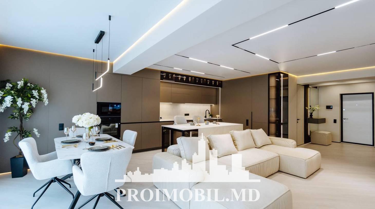 https://images.proimobil.md/2TA8xNwA2jHjXaUaxh8juA5jB1HZ0HOQcZ5XJuYfAAw/watermark:0.75:so:0:30:0.39/resize:fill:1460:816:1/gravity:ce/bG9jYWw6Ly8vZXN0YXRlL2xyL2U4NmRjNmQ0LWMzYzUtNGEzNy1hNGZmLTcwMzdjMmE3YWNiOS5qcGVn