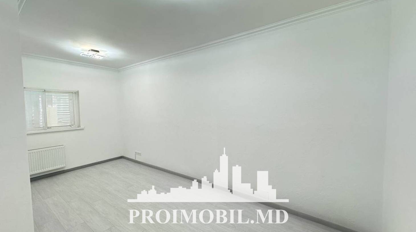 https://images.proimobil.md/2Vb6ZA_92b6EfZBbqqyzKJBUyJkamnMH543CJSOQ9Yk/watermark:0.75:so:0:30:0.39/resize:fill:1460:816:1/gravity:ce/bG9jYWw6Ly8vZXN0YXRlL2xyLzgwNWU5YzE4LWRhNTAtNDc2MC05OGNhLTgxMjY4MDYzMWFlNS5qcGVn