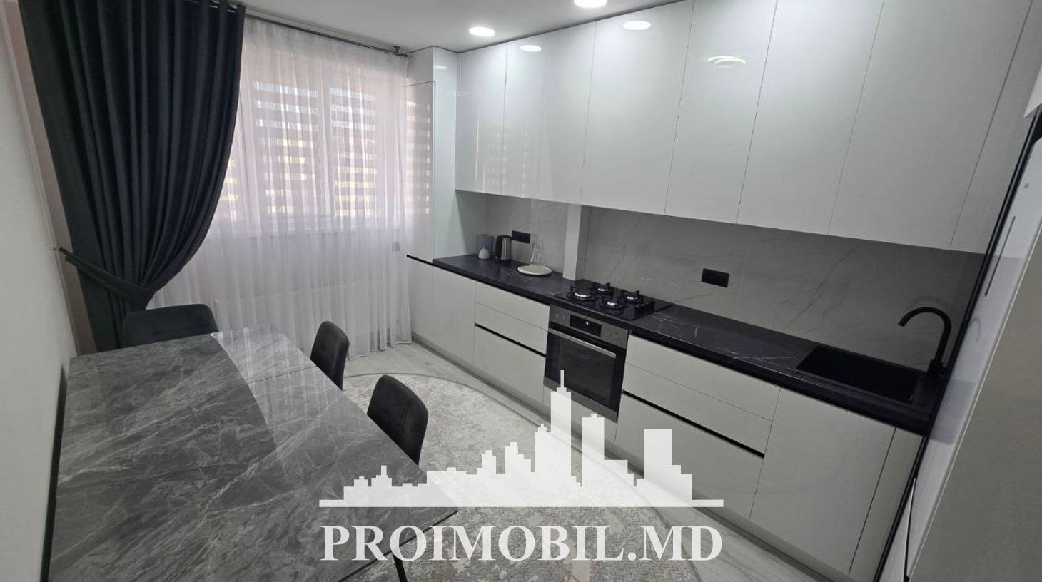 https://images.proimobil.md/2XAHOyV5nghlfG_iZRH6ho01V3zdFOnEnekdpeT1N38/watermark:0.75:so:0:30:0.39/resize:fill:1460:816:1/gravity:ce/bG9jYWw6Ly8vZXN0YXRlL2xyLzAyZDJjOWNmLTJkOGEtNGZhMi1hNDg0LWY3YWJjYTI0NWEyMy5qcGVn