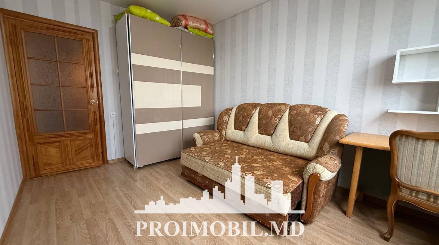 https://images.proimobil.md/2Xy1EAqI4ufcdPRaAdER6YnHXLJJ9cVfE7szldPeBtc/watermark:0.75:so:0:30:0.39/resize:fill:1460:816:1/gravity:ce/bG9jYWw6Ly8vZXN0YXRlL2xyLzQzNTk0ZGNjLWE3NWItNDdlOC05Y2RjLWZhNGY3NDUyMTcyYi5qcGVn