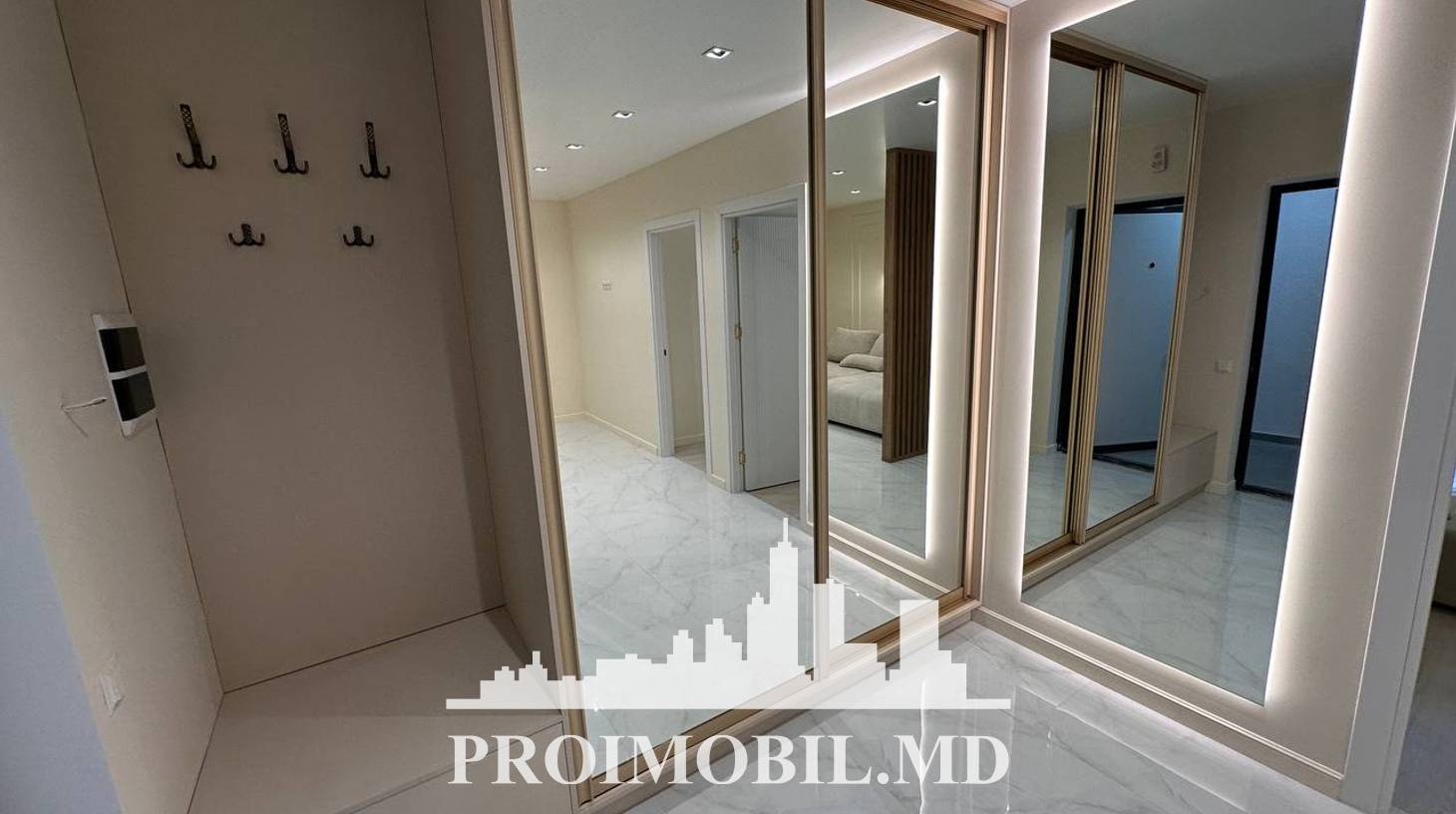 https://images.proimobil.md/2Z3QJUb3b71BLTdc7IdcMcnYk8zl3HnKSk0dR7xE46c/watermark:0.75:so:0:30:0.39/resize:fill:1460:816:1/gravity:ce/bG9jYWw6Ly8vZXN0YXRlL2xyLzA1MTE2M2I2LTgwNWEtNDZhOC04ZmRlLTQxY2UxODM1MWU0Zi5qcGVn