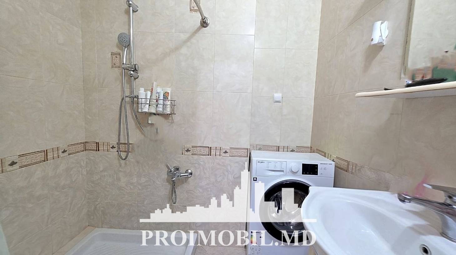 https://images.proimobil.md/2_0sm9Kk5cs9oq9Ig65NJx3ces1EIRlxt6TcoC-wXjc/watermark:0.75:so:0:30:0.39/resize:fill:1460:816:1/gravity:ce/bG9jYWw6Ly8vZXN0YXRlL2xyL2RmYWEzMzdkLWM2YzYtNDhlNC04NzE3LWRjMDdiYjQ5NThkNC5qcGVn