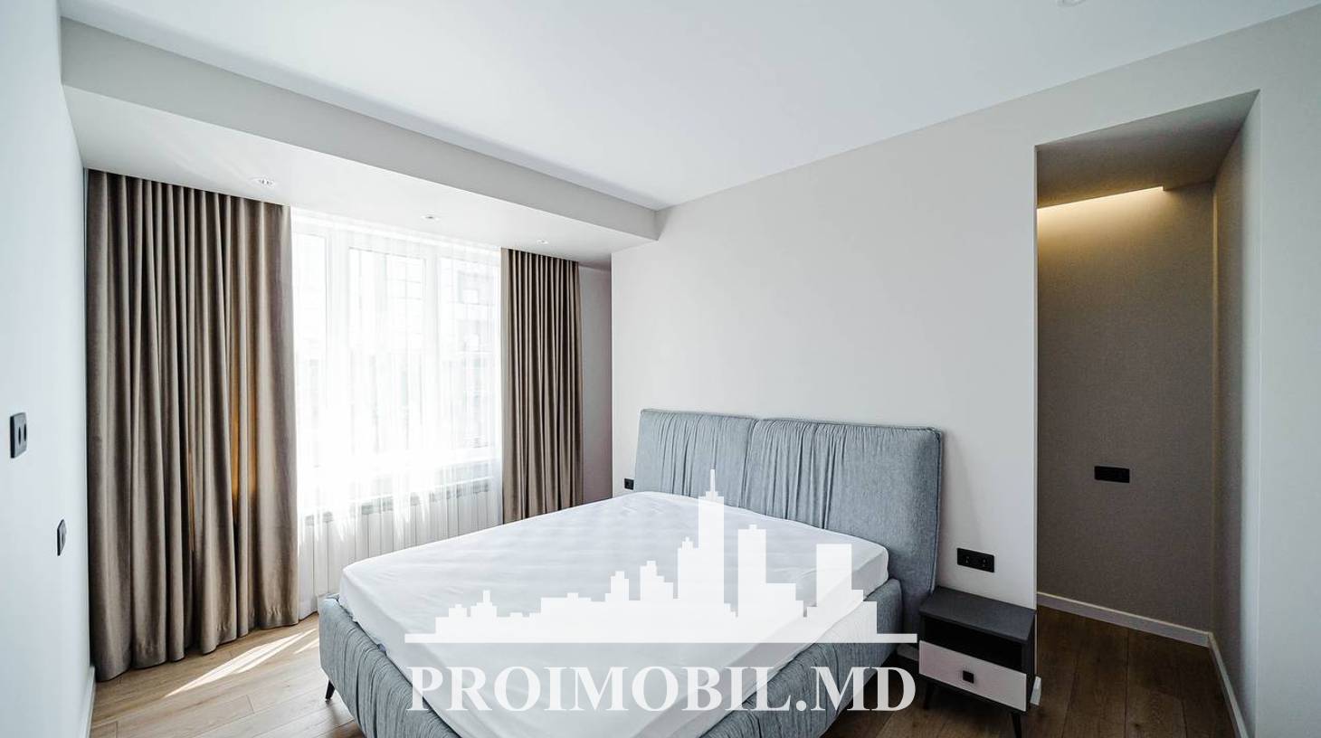 https://images.proimobil.md/2bjtArm0QMspDaiaq5Y6W06ak3andkdOAmsTRv-Olc4/watermark:0.75:so:0:30:0.39/resize:fill:1460:816:1/gravity:ce/bG9jYWw6Ly8vZXN0YXRlL2xyLzQ4NGEzNTU5LTEzNGMtNDdkZS04ZDcyLTVkMDgxMTlkOTM0Ny5qcGVn