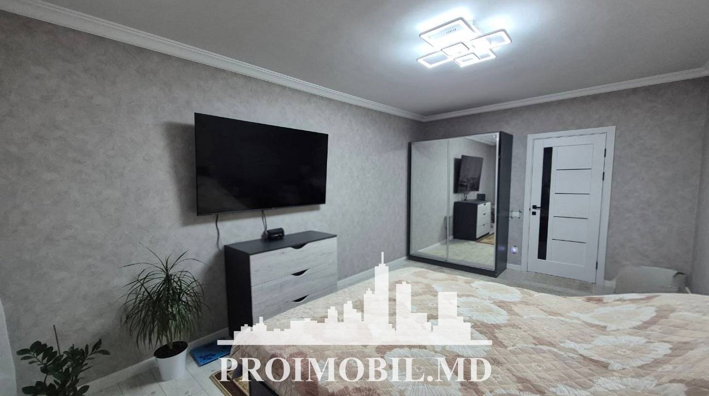 https://images.proimobil.md/2egsj_XJ8T76pEINAur5xQ0gzIu8VZmAdq46gMGZt24/watermark:0.75:so:0:30:0.39/resize:fill:1460:816:1/gravity:ce/bG9jYWw6Ly8vZXN0YXRlL2xyLzVhN2NhZjJiLTJiNmMtNDM1Mi1hZmUzLTJmMTRmODYzYTYxZi5qcGVn