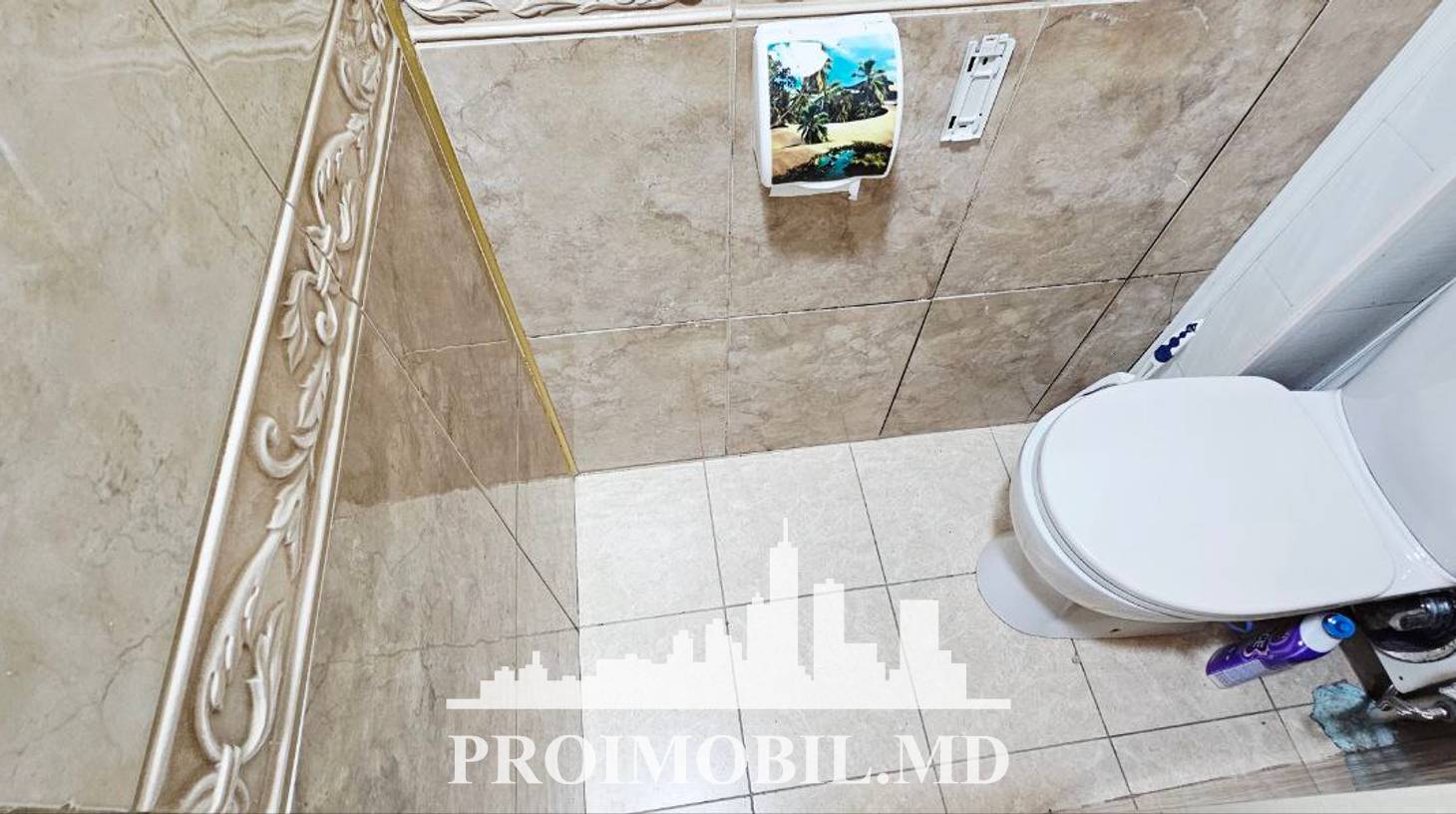 https://images.proimobil.md/2gHIkeq4-v553Kjzm1RI6RFo2xkJA8DD4k4UTlaMekQ/watermark:0.75:so:0:30:0.39/resize:fill:1460:816:1/gravity:ce/bG9jYWw6Ly8vZXN0YXRlL2xyLzI3ZDE1MTY0LTQ4MjUtNDU1NC05NTE3LTUzMWFiMDRjMWYwMi5qcGVn