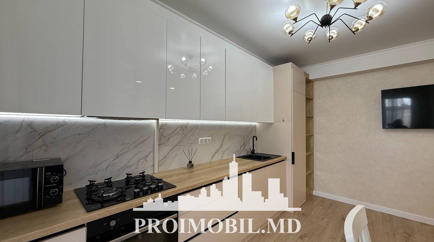 https://images.proimobil.md/2qMLDFVO7riLUL-h-kldv49pwWir8SK6SF8mVGRrVP4/watermark:0.75:so:0:30:0.39/resize:fill:1460:816:1/gravity:ce/bG9jYWw6Ly8vZXN0YXRlL2xyLzJhZmE1YzI0LTlkOTktNDk2NS1hNTI4LTg5YTAxNTEwYzdlMC5qcGVn