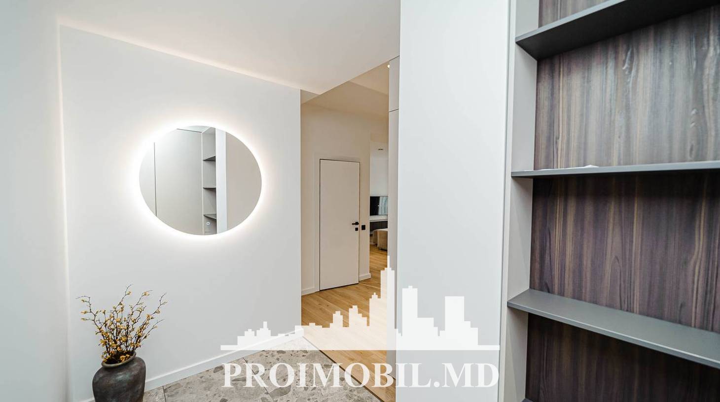 https://images.proimobil.md/2qoI9mVbKsjrFzPD6IfBFN3DqL7Pqj5wZfy6MgPHRK0/watermark:0.75:so:0:30:0.39/resize:fill:1460:816:1/gravity:ce/bG9jYWw6Ly8vZXN0YXRlL2xyL2U0OWNlY2Q3LTA2MTktNGU1YS1hZmRiLWUwYjhmMTQxNzRhOC5qcGVn