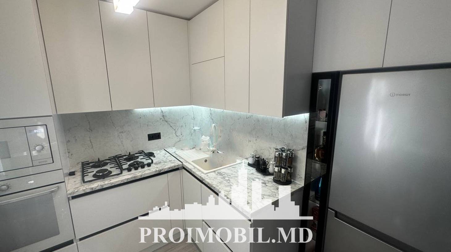 https://images.proimobil.md/2r33X-cG9_n_guMYT47DjYVEqnpaa4hRIhIkjXnBPdI/watermark:0.75:so:0:30:0.39/resize:fill:1460:816:1/gravity:ce/bG9jYWw6Ly8vZXN0YXRlL2xyLzY2OGU0MjcyLTRmZTUtNDQ3Mi04NDU0LTNmOGU4ZmM4OWI0ZS5qcGVn