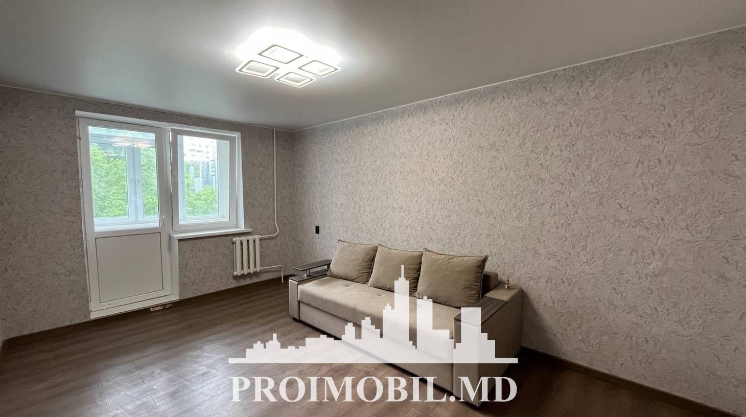 https://images.proimobil.md/2rT2o5wY6Ut9-uhy2tjNuAA0_gZH0P3msVhxcA9tzz4/watermark:0.75:so:0:30:0.39/resize:fill:1460:816:1/gravity:ce/bG9jYWw6Ly8vZXN0YXRlL2xyLzhlNzA5MmZhLTI0NzAtNDZlZC1hMzk5LTVkMmZiMmVhOWM4NS5qcGVn