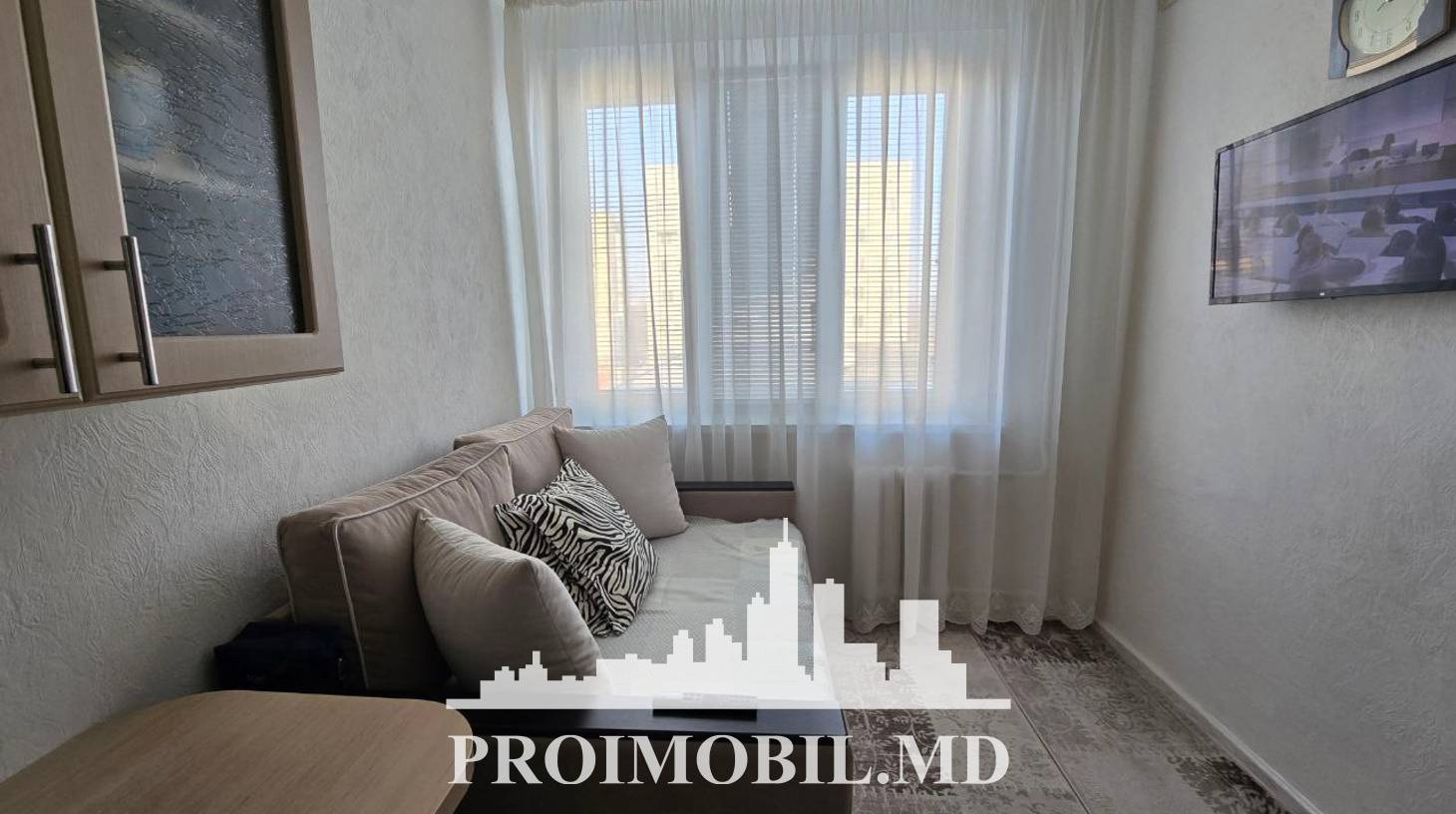 https://images.proimobil.md/2swlY3R0XyK5oxKJcdFEt6PlbIUzI7qb19O4avAYpgw/watermark:0.75:so:0:30:0.39/resize:fill:1460:816:1/gravity:ce/bG9jYWw6Ly8vZXN0YXRlL2xyL2NmMjRkN2QyLTBjODEtNGU1MC04MGU2LWJkNzBhN2EwMmJjMy5qcGVn
