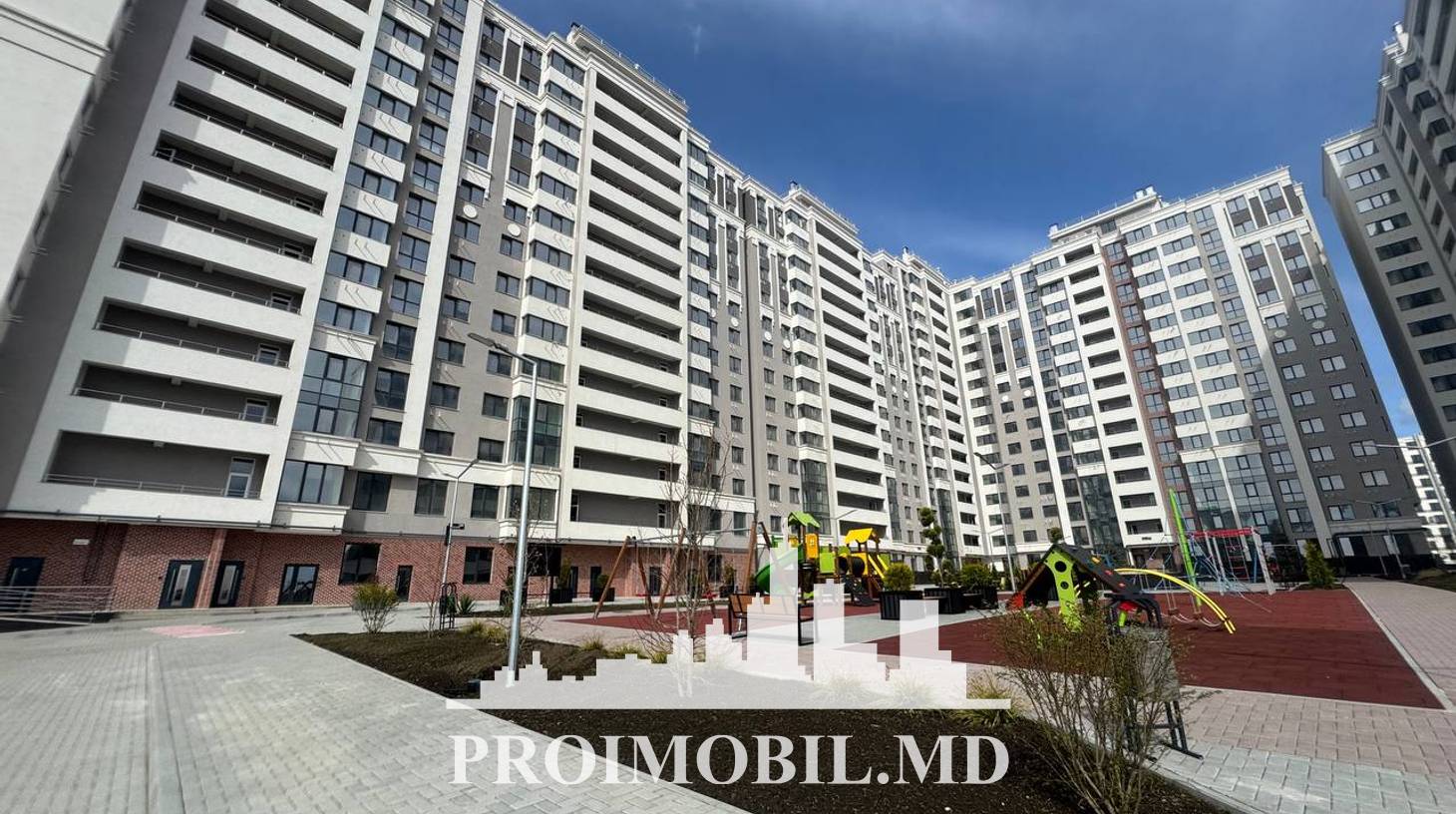 https://images.proimobil.md/2uIwJvJjqVkbt2A9EiTbhAXaegWinXyt3zhIKxXPQVE/watermark:0.75:so:0:30:0.39/resize:fill:1460:816:1/gravity:ce/bG9jYWw6Ly8vZXN0YXRlL2xyLzM1NTNjYmFjLTQ1ZjgtNGYwNC1iOGI4LTY1NmUzZGE2NTFmYi5qcGVn