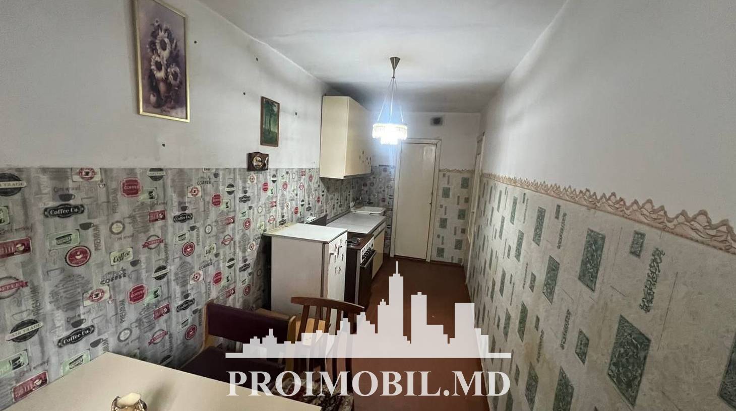 https://images.proimobil.md/2wYxFib8gn_73JEeffE4MA1k33LLmAiI5cJgrdZ_ex4/watermark:0.75:so:0:30:0.39/resize:fill:1460:816:1/gravity:ce/bG9jYWw6Ly8vZXN0YXRlL2xyLzcxNmYyMmNhLWIxYzctNGM5OS1hM2NiLTk2ZjIzOTE4Y2UwNi5qcGVn