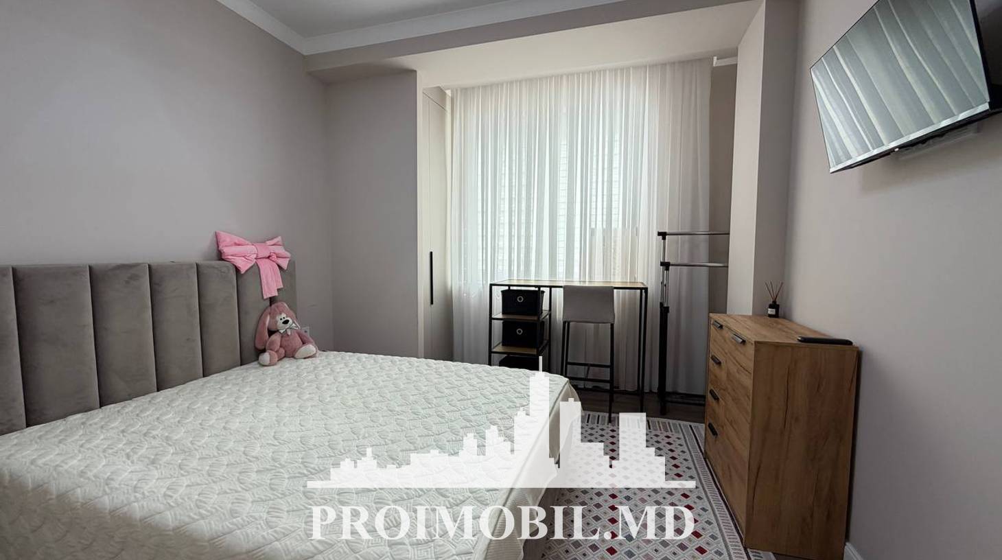 https://images.proimobil.md/2yZXYMEW9VZh2qfNbknQMJifgT9Az-imGmiQCVxn6Co/watermark:0.75:so:0:30:0.39/resize:fill:1460:816:1/gravity:ce/bG9jYWw6Ly8vZXN0YXRlL2xyLzg0MTc4ZTM0LTYzNTQtNDlhOS04ODgyLTg3Mjg3YjBhNDRkYi5qcGVn