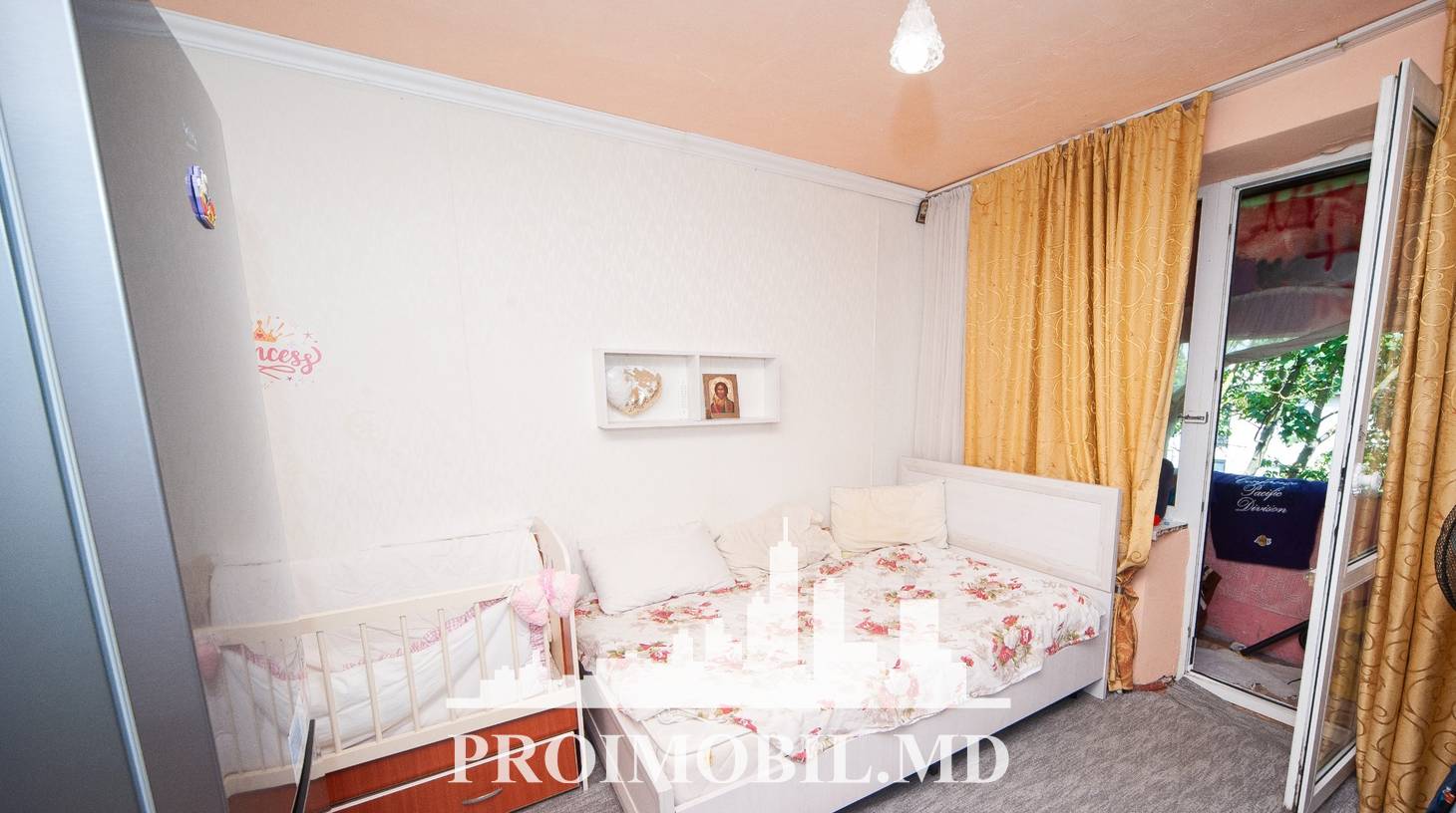https://images.proimobil.md/2z2v3Bnh5pJhcWCZdnisrrze3gJuyvXqVHAbBm7wvIE/watermark:0.75:so:0:30:0.39/resize:fill:1460:816:1/gravity:ce/bG9jYWw6Ly8vZXN0YXRlL2xyL2VmNGVlMTY2LWFiNDAtNDE2ZS1hMGRlLWJhYTk1ODZmYmU0Mi5qcGVn