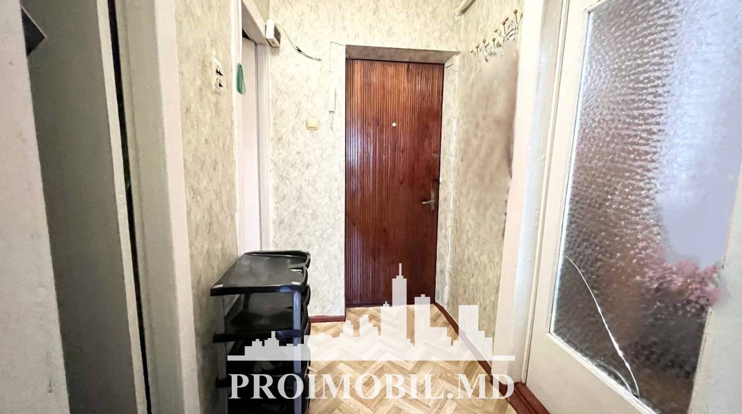 https://images.proimobil.md/2zNUGa9I1dFspG_L8BXZvM0UKRXGXx_zqrdTjrtU8CE/watermark:0.75:so:0:30:0.39/resize:fill:1460:816:1/gravity:ce/bG9jYWw6Ly8vZXN0YXRlL2xyLzkyZjg0NDk1LTFlNzktNGRjNS1iOGQwLTljYzYwOGQyYjZhZC5qcGVn