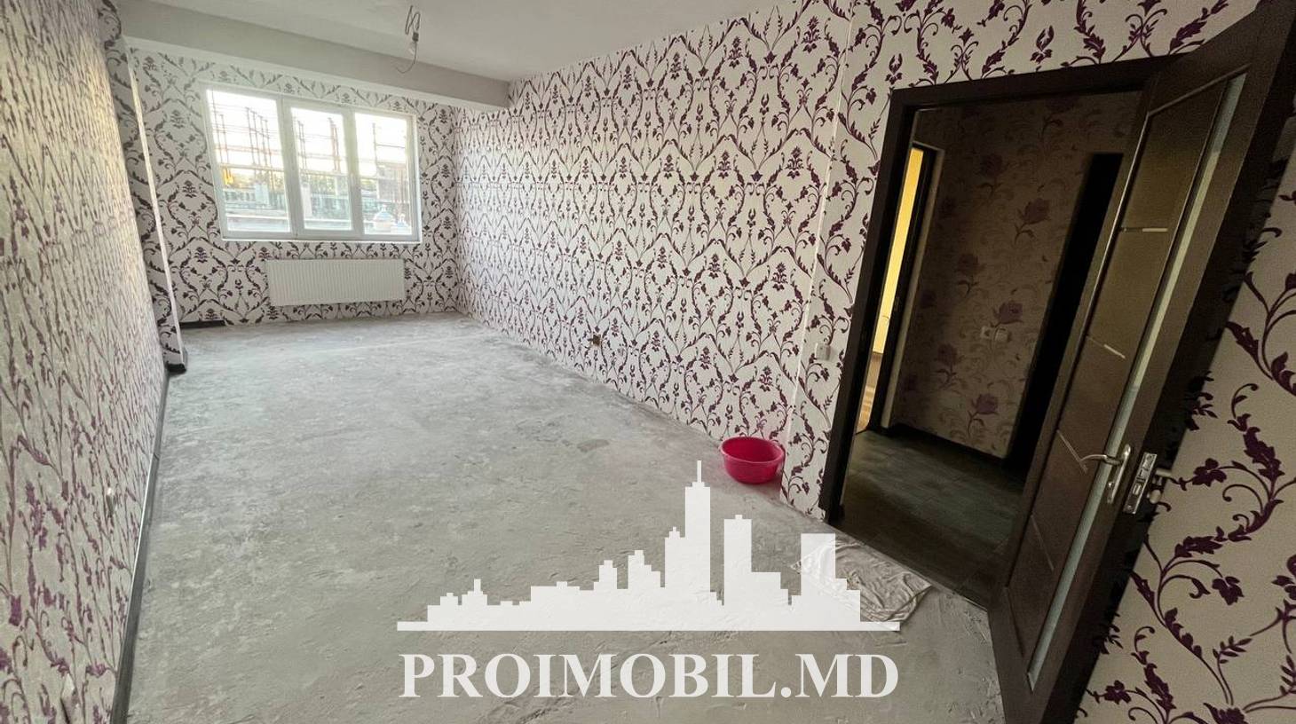 https://images.proimobil.md/34_maoNyZdDW5bOJF7wwPlqkdLZPsUc2jCvbTrQEjVk/watermark:0.75:so:0:30:0.39/resize:fill:1460:816:1/gravity:ce/bG9jYWw6Ly8vZXN0YXRlL2xyL2VlNjJlYzllLTQwNGMtNGQwNi1iYjg1LWE0ZWFkNTNjNGI4MC5qcGVn