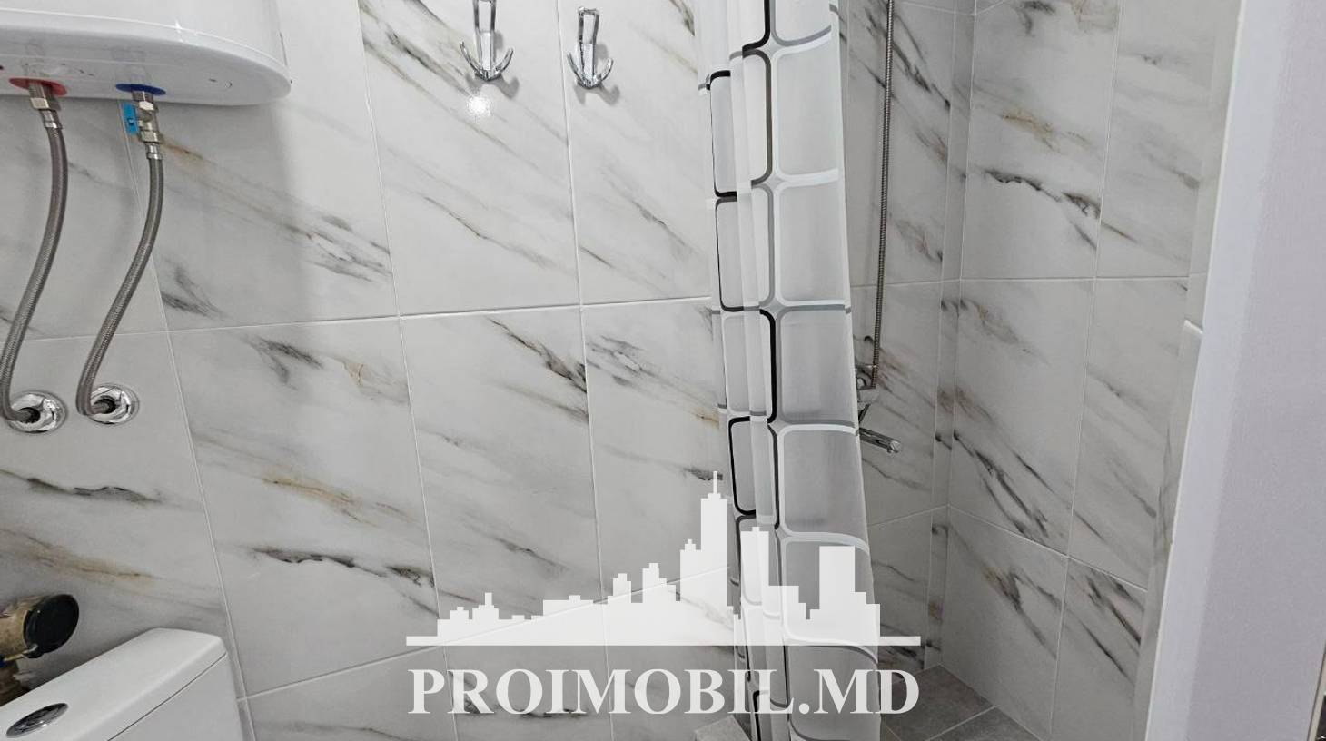 https://images.proimobil.md/35gjw6GErGrGV9u3dwyzhw8L62OLkiX7BrICk5fhYWE/watermark:0.75:so:0:30:0.39/resize:fill:1460:816:1/gravity:ce/bG9jYWw6Ly8vZXN0YXRlL2xyL2QyZTJiNTNhLTRiZDktNDFlMS1hNDFiLTI2OWU4NDBjZWI3ZC5qcGVn