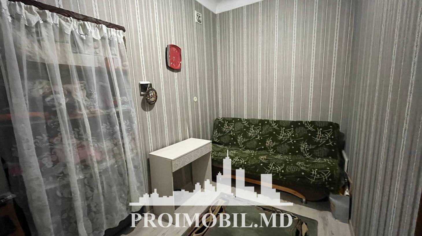https://images.proimobil.md/35t2kmOGeml8-dnCG8teMIA4Wop_rYvwTxqL70uOMnI/watermark:0.75:so:0:30:0.39/resize:fill:1460:816:1/gravity:ce/bG9jYWw6Ly8vZXN0YXRlL2xyLzczZmIwN2I4LTQxMGQtNGE1YS04MDcyLTliOTAwMWI1MGRmOS5qcGVn