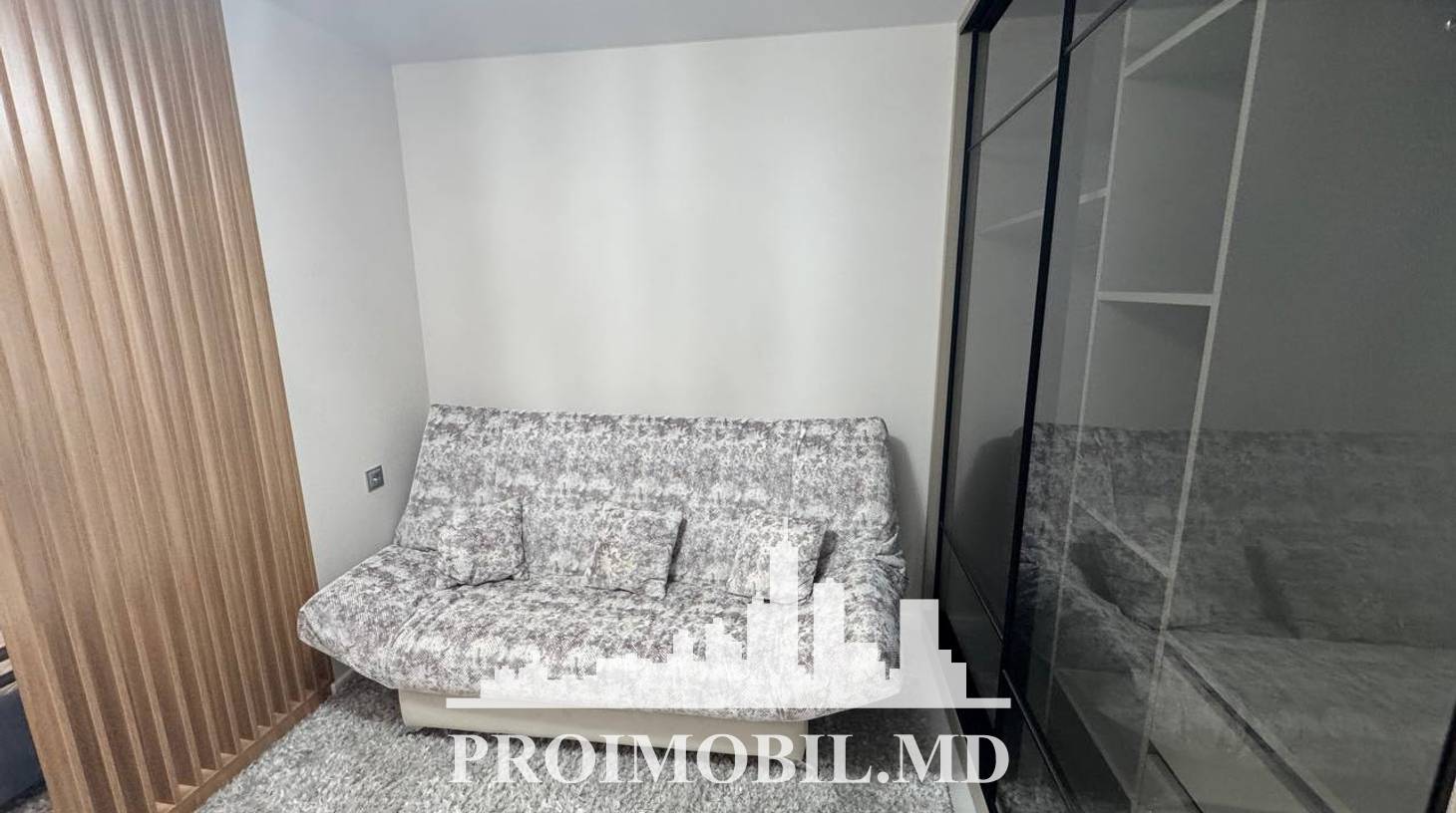 https://images.proimobil.md/37EEHUT5dc1S3a_MEtx2aDKay9QcdZHKep8dLpmkbKg/watermark:0.75:so:0:30:0.39/resize:fill:1460:816:1/gravity:ce/bG9jYWw6Ly8vZXN0YXRlL2xyLzMxMDRiMGU1LWEyYmItNDA1NC04MmNjLWNhNzk1YThmZTc3Yy5qcGVn