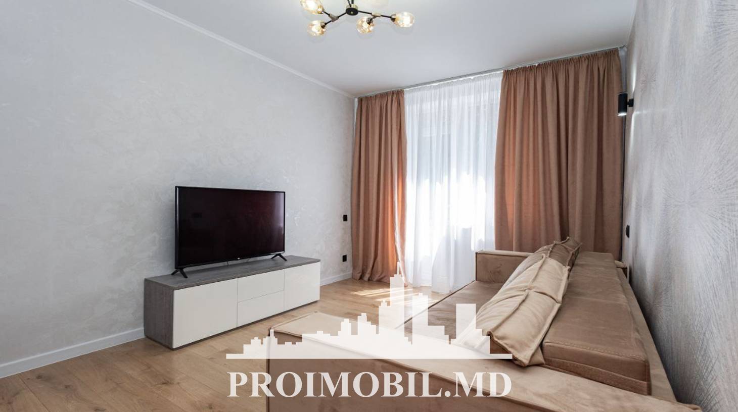 https://images.proimobil.md/3EdHwDZ3eD_rtb2rDjZPJbrLXc7Bwc87moTuYGJXqRQ/watermark:0.75:so:0:30:0.39/resize:fill:1460:816:1/gravity:ce/bG9jYWw6Ly8vZXN0YXRlL2xyLzc2NDkyYzAxLTc4NjMtNDA0OS04NDZiLTRlYjhkOGMwZTJjYy5qcGVn