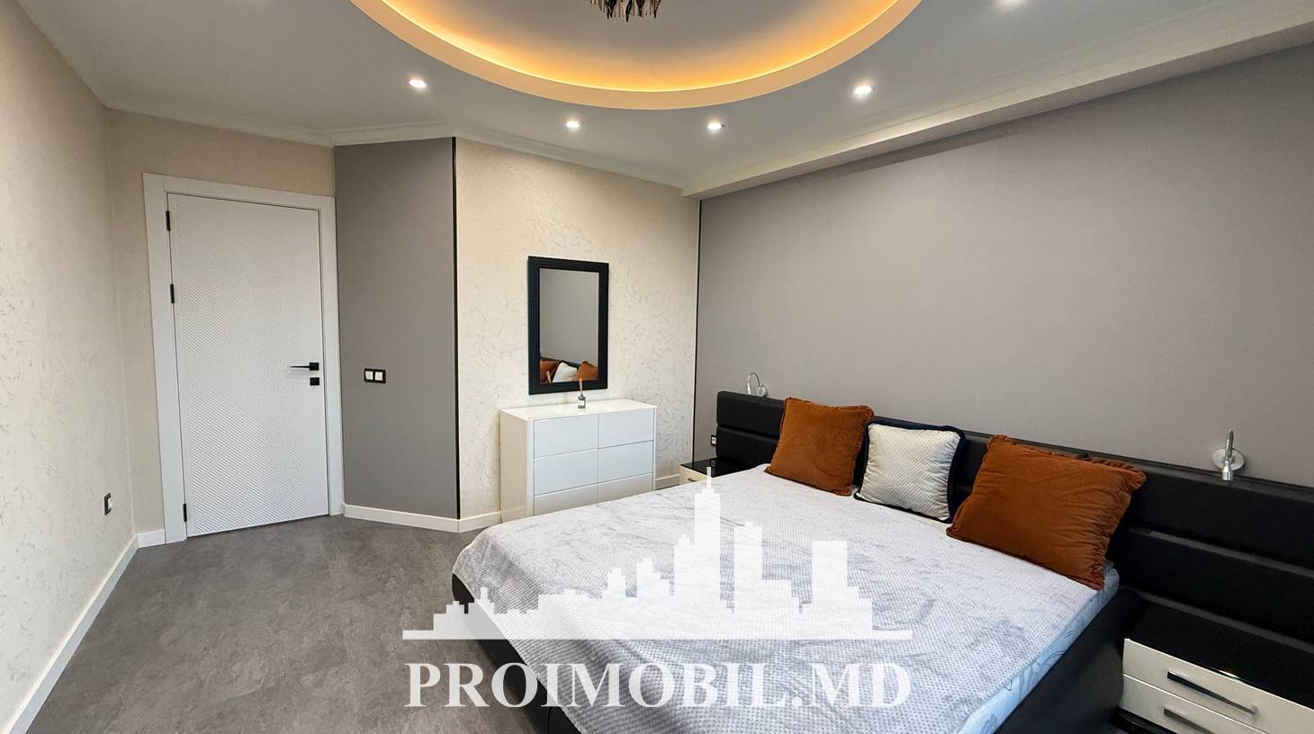 https://images.proimobil.md/3HcnGphQgL9imzRN-1ULzaM006QEexr1TY3u6BuiR9M/watermark:0.75:so:0:30:0.39/resize:fill:1460:816:1/gravity:ce/bG9jYWw6Ly8vZXN0YXRlL2xyLzE1YjY4OTA2LWRlMTItNDY3Ni1hMjA5LTU1NDYzMTc2ZmYxYS5qcGVn