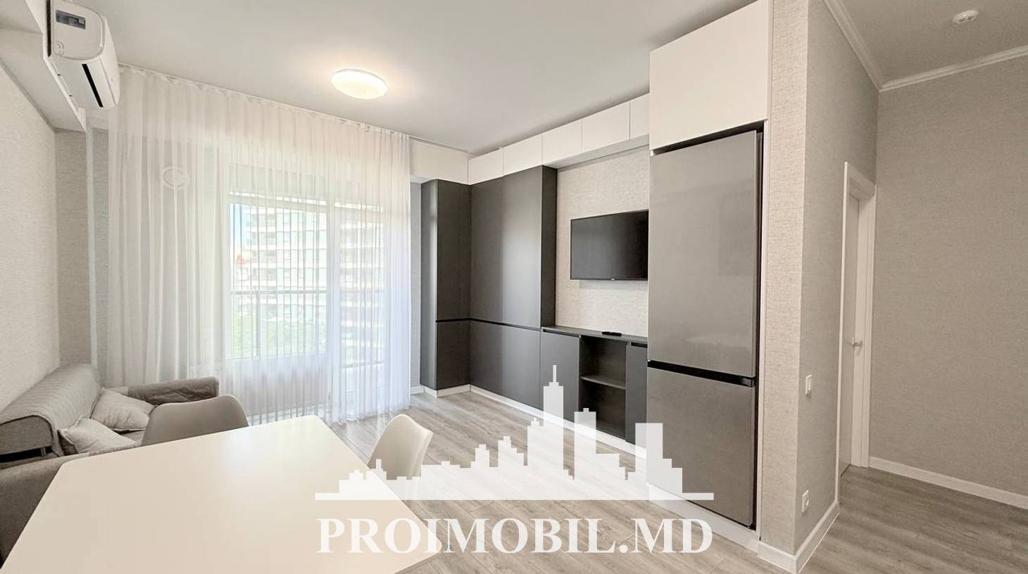https://images.proimobil.md/3PXhAKfZR1s_oSQBd5w4KlSDkll8QxiKvz854ESJ1bM/watermark:0.75:so:0:30:0.39/resize:fill:1460:816:1/gravity:ce/bG9jYWw6Ly8vZXN0YXRlL2xyLzZjMDhmMWRjLWJjN2MtNDU0NC04ZGZkLTUwMmJiNWQ5YjE4My5qcGVn