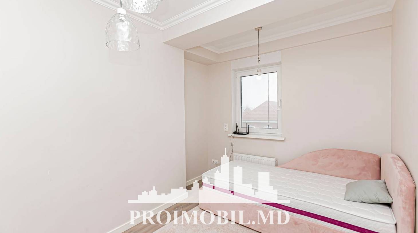 https://images.proimobil.md/3R5ONNdNyrBrUJYw3S5D_-9HIMJAeQo2zHtsOlNzT2w/watermark:0.75:so:0:30:0.39/resize:fill:1460:816:1/gravity:ce/bG9jYWw6Ly8vZXN0YXRlL2xyL2M2NWI1MTNjLWYxMWItNGM1YS1iODdkLWE5YmM0MTcyYjNhNi5qcGVn