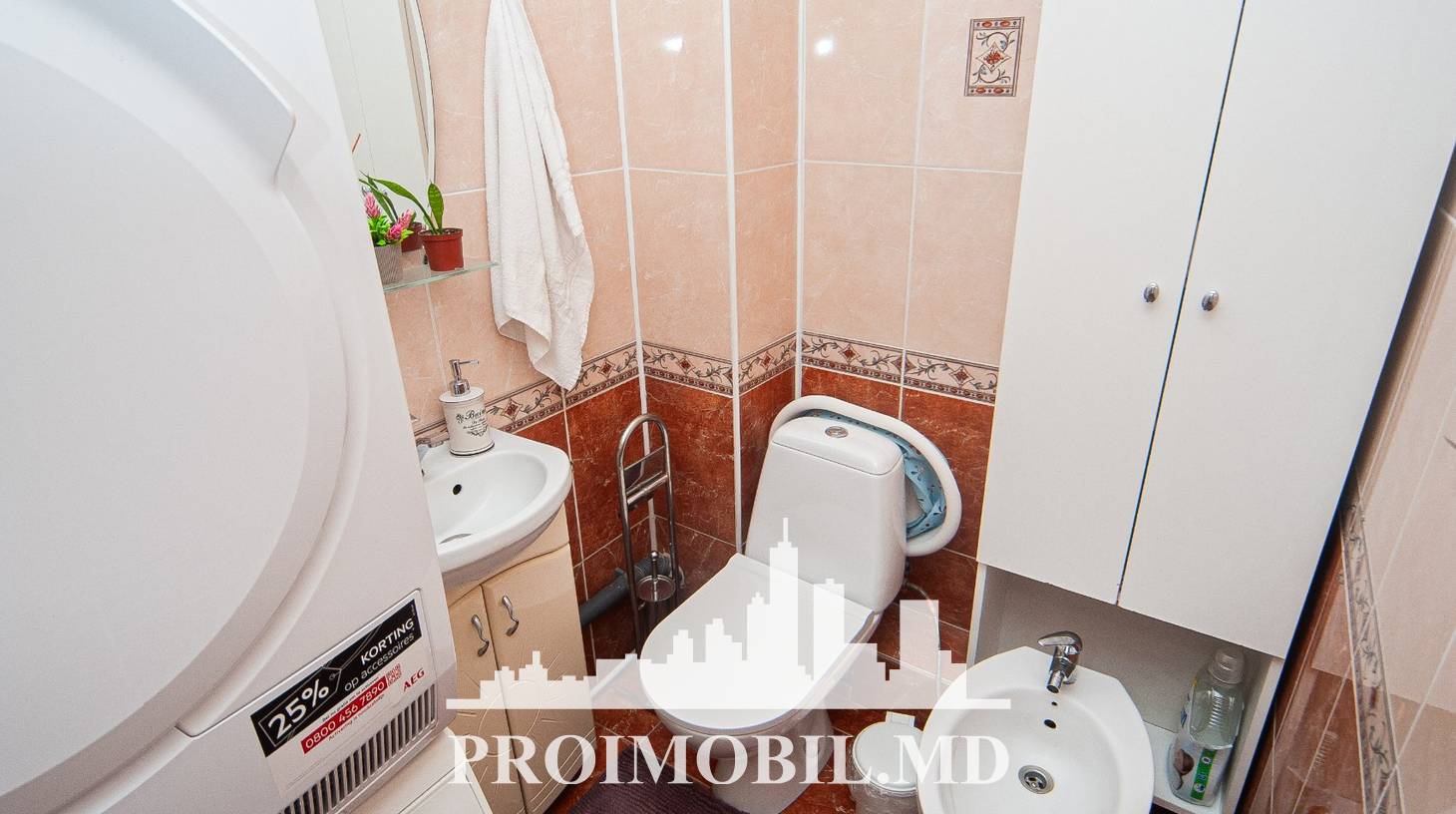 https://images.proimobil.md/3Ut2pkoju-8d7Qyfi5gwhD4yiNgk7ElHqawEm-6kqtk/watermark:0.75:so:0:30:0.39/resize:fill:1460:816:1/gravity:ce/bG9jYWw6Ly8vZXN0YXRlL2xyL2Y2YWEzOTg3LTZjOTEtNDAxOS1hZTBmLTIxZGQ0MTI4ZDQyNS5qcGVn