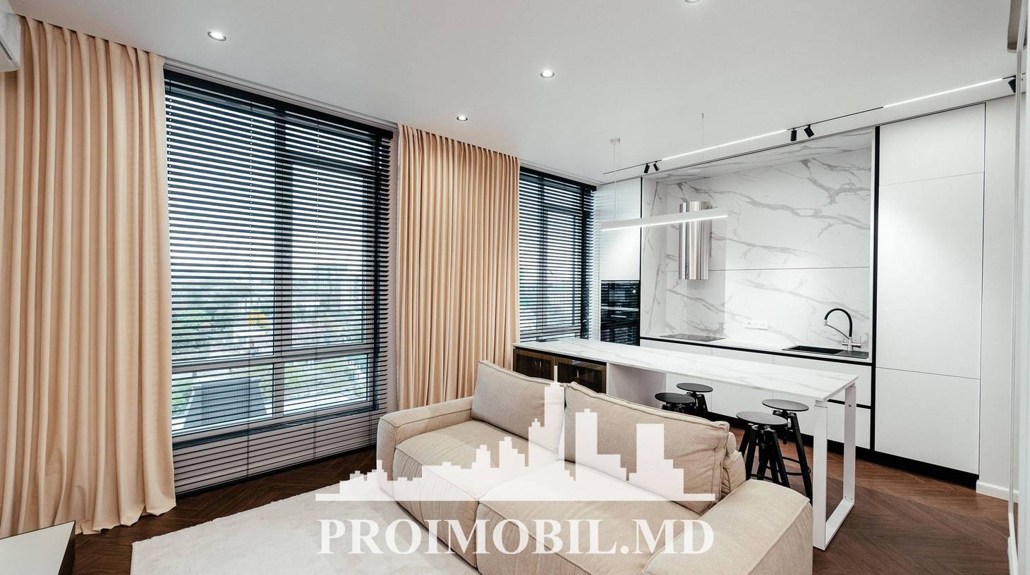 https://images.proimobil.md/3V7WGkSoE2OL9_R5QEoGdgVYkY_uVxizEzwzqFNHFKA/watermark:0.75:so:0:30:0.39/resize:fill:1460:816:1/gravity:ce/bG9jYWw6Ly8vZXN0YXRlL2xyLzY2MTY2ODg3LTcwYjktNGQ2NC1iNDRkLTMzNzg1N2Q1NjlmYy5qcGVn