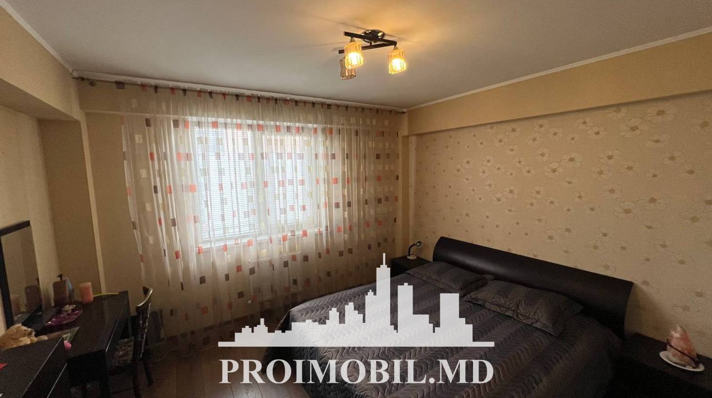 https://images.proimobil.md/3WIc04Ku3DqbX5P8vYfN2ceLr5P5G-KnHbVgosw9oOQ/watermark:0.75:so:0:30:0.39/resize:fill:1460:816:1/gravity:ce/bG9jYWw6Ly8vZXN0YXRlL2xyLzFiNTUwMmQ5LWUyOWYtNGRiZi1iYWUxLTI1YTNiM2Y5OGUxOC5qcGVn