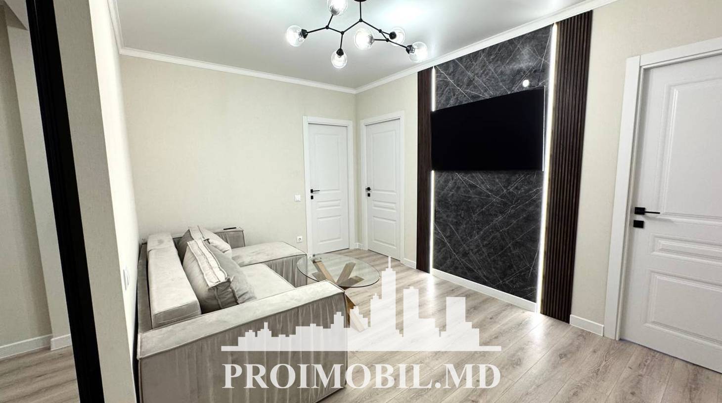 https://images.proimobil.md/3Yi2JExL8tf1Mj1vlyK9-R0OzThw_8m8FeY6Q14UVmo/watermark:0.75:so:0:30:0.39/resize:fill:1460:816:1/gravity:ce/bG9jYWw6Ly8vZXN0YXRlL2xyL2VmMjcwNTY1LTA5NzMtNDA5Ny04OWM3LTdhZWEzNTYwNzIyYy5qcGVn