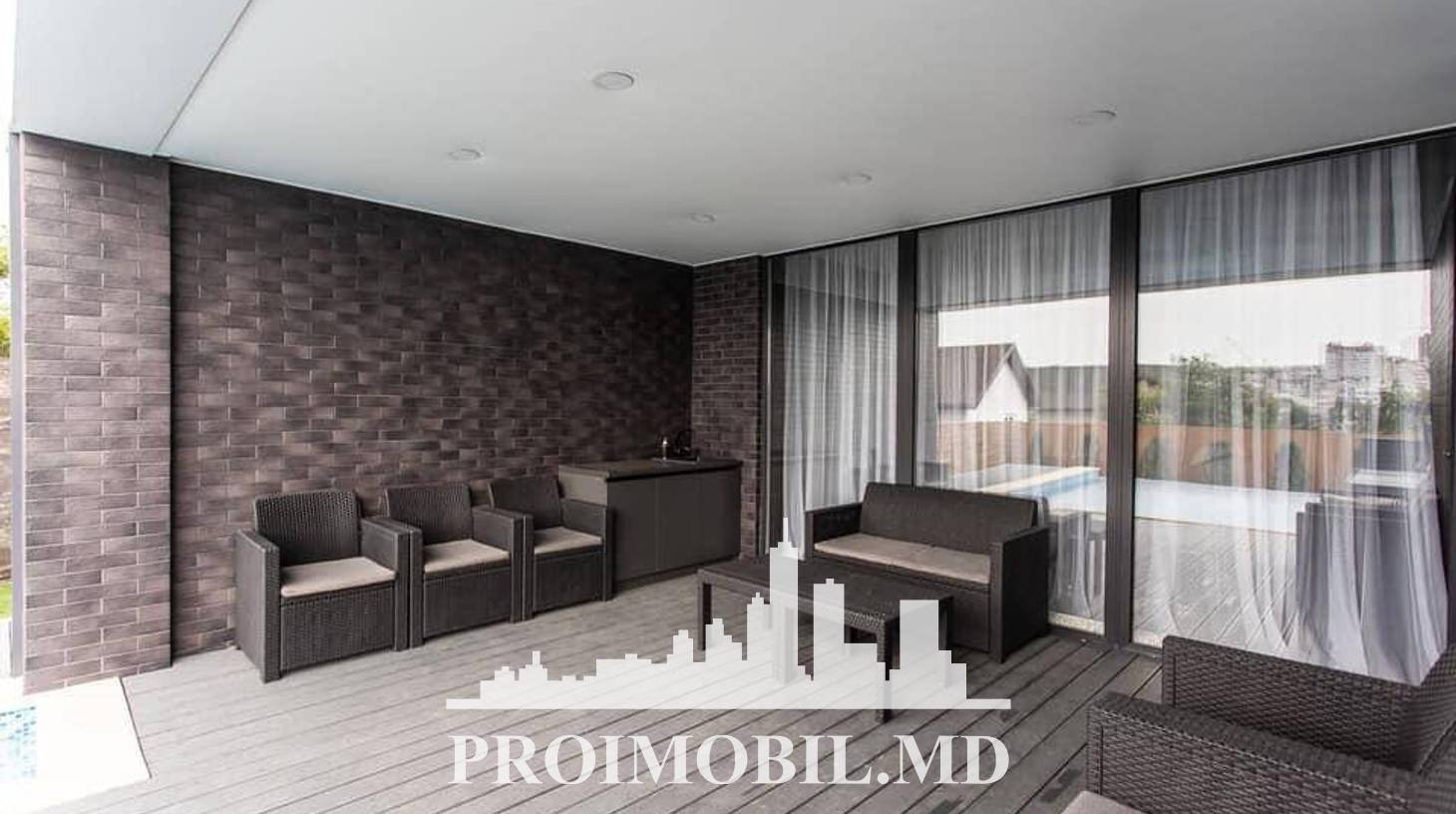 https://images.proimobil.md/3_1IdPa2TWZHlYfIxgWE7z2NBD5SzFdl8d-Ywtp0Mvk/watermark:0.75:so:0:30:0.39/resize:fill:1460:816:1/gravity:ce/bG9jYWw6Ly8vZXN0YXRlL2xyLzJlMzZjYzNlLTRkYTgtNGZkZS1hYjU0LTE3YTUyZWUwZjVmMi5qcGVn