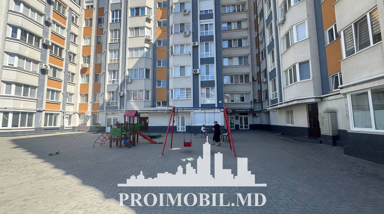 https://images.proimobil.md/3aofBrLN6QGnirN24K2ovd0NU6UWaWpEHVezWULETY8/watermark:0.75:so:0:30:0.39/resize:fill:1460:816:1/gravity:ce/bG9jYWw6Ly8vZXN0YXRlL2xyLzdjYjAwZDk0LWNhOWYtNDRiNS1hODJhLTlmNWViZTc4NjBhZC5qcGVn