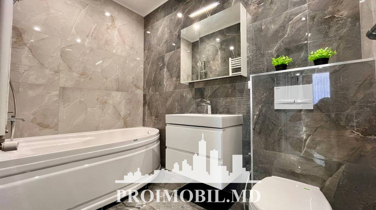https://images.proimobil.md/3hnNJV8p4XnBl5nv2qH2l59LwAjfbmqUtKzp_NWj6eY/watermark:0.75:so:0:30:0.39/resize:fill:1460:816:1/gravity:ce/bG9jYWw6Ly8vZXN0YXRlL2xyLzA4ZjhjZTAxLTU2MzktNDk2Ny04ODViLTYwN2E4NWUyZTQ2MC5qcGVn