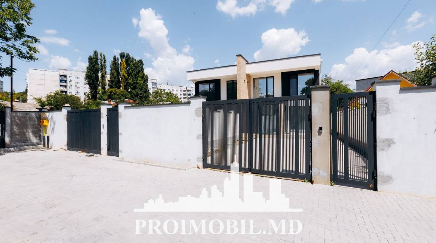 https://images.proimobil.md/3ipvm8DO5v1ZECJ3S8zHN2HQxkE2LVwEBrt377JrXPk/watermark:0.75:so:0:30:0.39/resize:fill:1460:816:1/gravity:ce/bG9jYWw6Ly8vZXN0YXRlL2xyLzRhNjhhZDQ4LTA0NTAtNDhjNS1iZmZkLTRkOGNkZTgwZWM4ZC5qcGVn
