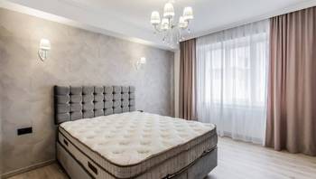https://images.proimobil.md/3m3jXY3jdx2YSBvPGPRs1JTa-htjjQg3T8hJbZfVv5M/resize:fill:350:198:1/gravity:ce/bG9jYWw6Ly8vZXN0YXRlL2xyLzlmZjM0YjkwLTI1YjAtNGQ4OS04YzQwLThhNDlmYTM3ZDM4MC5qcGVn