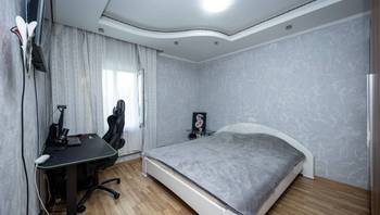 https://images.proimobil.md/3m8zzDMkw3FUmtdiByLSf9n9sXu1BZaQWAJdTLmk70Q/resize:fill:350:198:1/gravity:ce/bG9jYWw6Ly8vZXN0YXRlL2xyL2Q0OWYyY2NmLTA3YjYtNDZlMi04ZTQ4LTE2ODNjODViYWUwNC5qcGVn