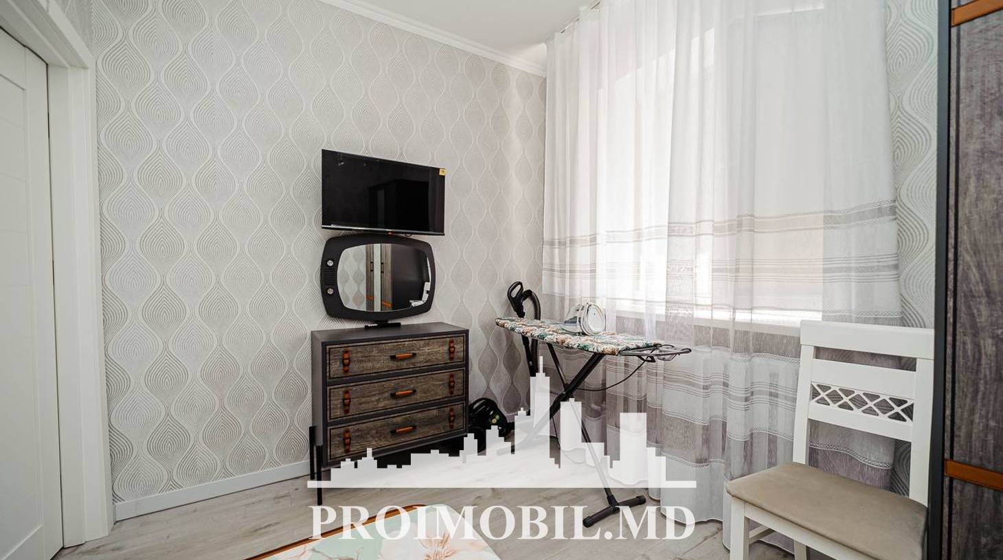 https://images.proimobil.md/3p_gYP8mBYYnmeryK31Yh0x8txOKHBfeii-Y0UyHl74/watermark:0.75:so:0:30:0.39/resize:fill:1460:816:1/gravity:ce/bG9jYWw6Ly8vZXN0YXRlL2xyLzczZDcwODc4LTExZTYtNGFlOC1hMzczLTE0Y2M0N2UxM2U3Yy5qcGVn