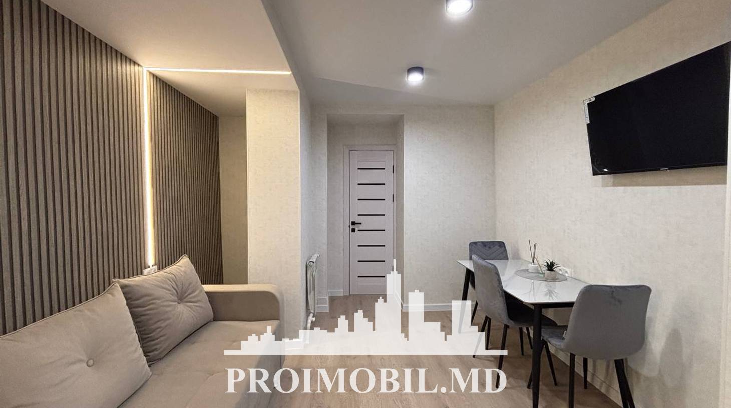 https://images.proimobil.md/3splsllJQJAp4R46p0hdQqR1YGITHD41UIcFcXLBLF4/watermark:0.75:so:0:30:0.39/resize:fill:1460:816:1/gravity:ce/bG9jYWw6Ly8vZXN0YXRlL2xyL2JhMzM0N2QwLTZlZDktNDM1Yy1hZWU3LTQyZDZkYjc3ZmEzYi5qcGVn