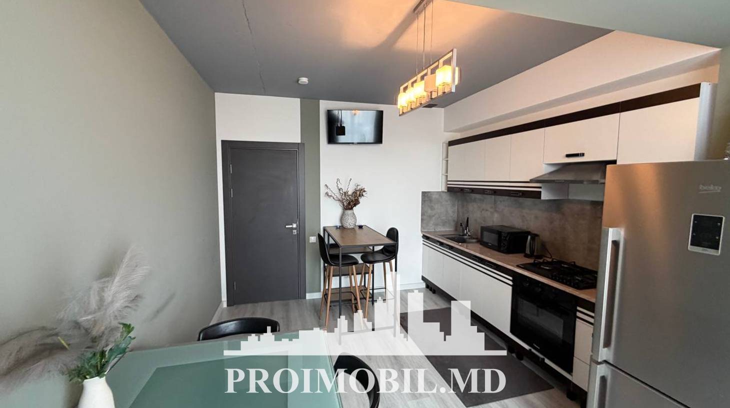 https://images.proimobil.md/3tnFem3oIPjovpTxt7AkoKR5SKz0xbmr1JxCIDAKyq4/watermark:0.75:so:0:30:0.39/resize:fill:1460:816:1/gravity:ce/bG9jYWw6Ly8vZXN0YXRlL2xyLzg3MzNmNGZkLTZhY2YtNDYxNS1hMGJkLWMwNTg3ZTZkZWFiYy5qcGVn