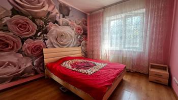https://images.proimobil.md/3wCfh_Sq9fWaREePXv5nd6KCttNPkTB8m1y3ssEorpA/resize:fill:350:198:1/gravity:ce/bG9jYWw6Ly8vZXN0YXRlL2xyLzE2Y2RhMzE1LWQ1NGMtNGQxNi04NTlkLTczZTY4NTU3OGNhOC5qcGVn