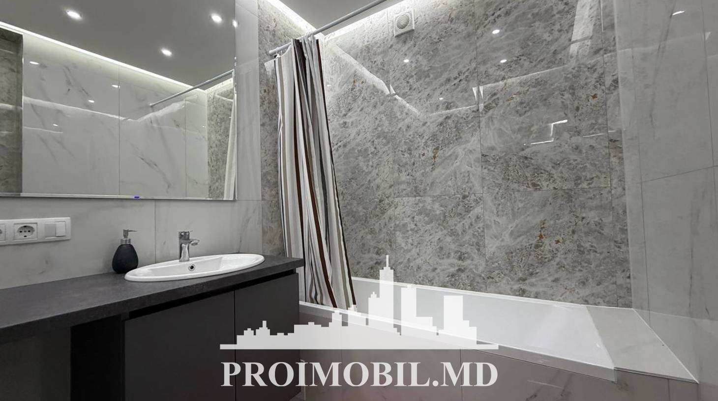 https://images.proimobil.md/3zega9l3h5MuqrRuVKewtcNevblZb6H4m91qmrC5qn8/watermark:0.75:so:0:30:0.39/resize:fill:1460:816:1/gravity:ce/bG9jYWw6Ly8vZXN0YXRlL2xyL2M3MDM2NDBhLTQ0MjQtNDdhMy05YzI0LWI1MjNkMTNkNzJkNC5qcGVn