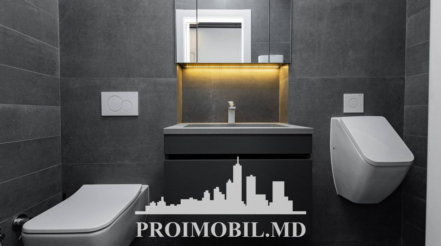 https://images.proimobil.md/41LiofBz_oUzrL8vfLnXJOsjQutoHv-MY4MiU0Hho80/watermark:0.75:so:0:30:0.39/resize:fill:1460:816:1/gravity:ce/bG9jYWw6Ly8vZXN0YXRlL2xyLzA1Mjg4YjdlLWQ3NjMtNDRlMi04NDAzLTZmZTc2MTk1OWMyYy5qcGVn