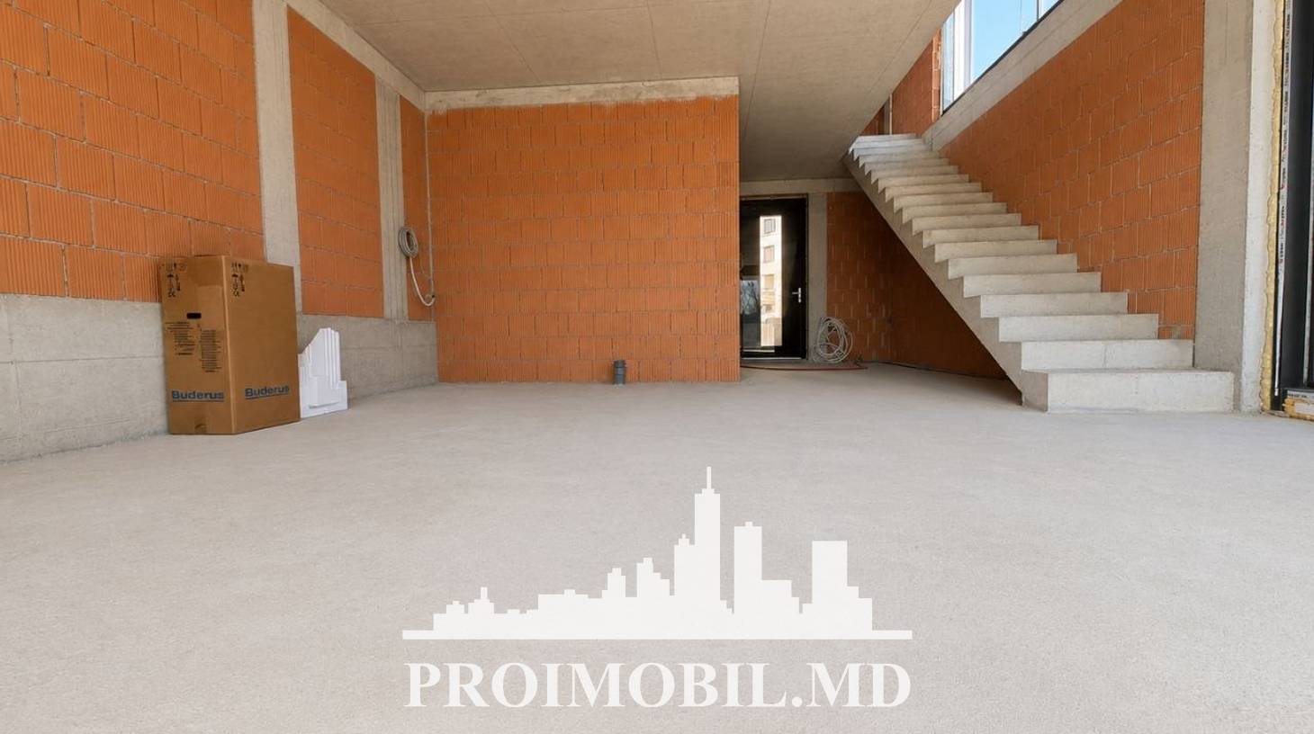 https://images.proimobil.md/421pS5zlI9RIN14XIR3M77h-npsjokNO4XVrYqDG0lM/watermark:0.75:so:0:30:0.39/resize:fill:1460:816:1/gravity:ce/bG9jYWw6Ly8vZXN0YXRlL2xyL2E3MDA5YmVhLThkZmYtNDRlYi1hZWRmLTBjNWRlMWJlZTQ5YS5qcGVn