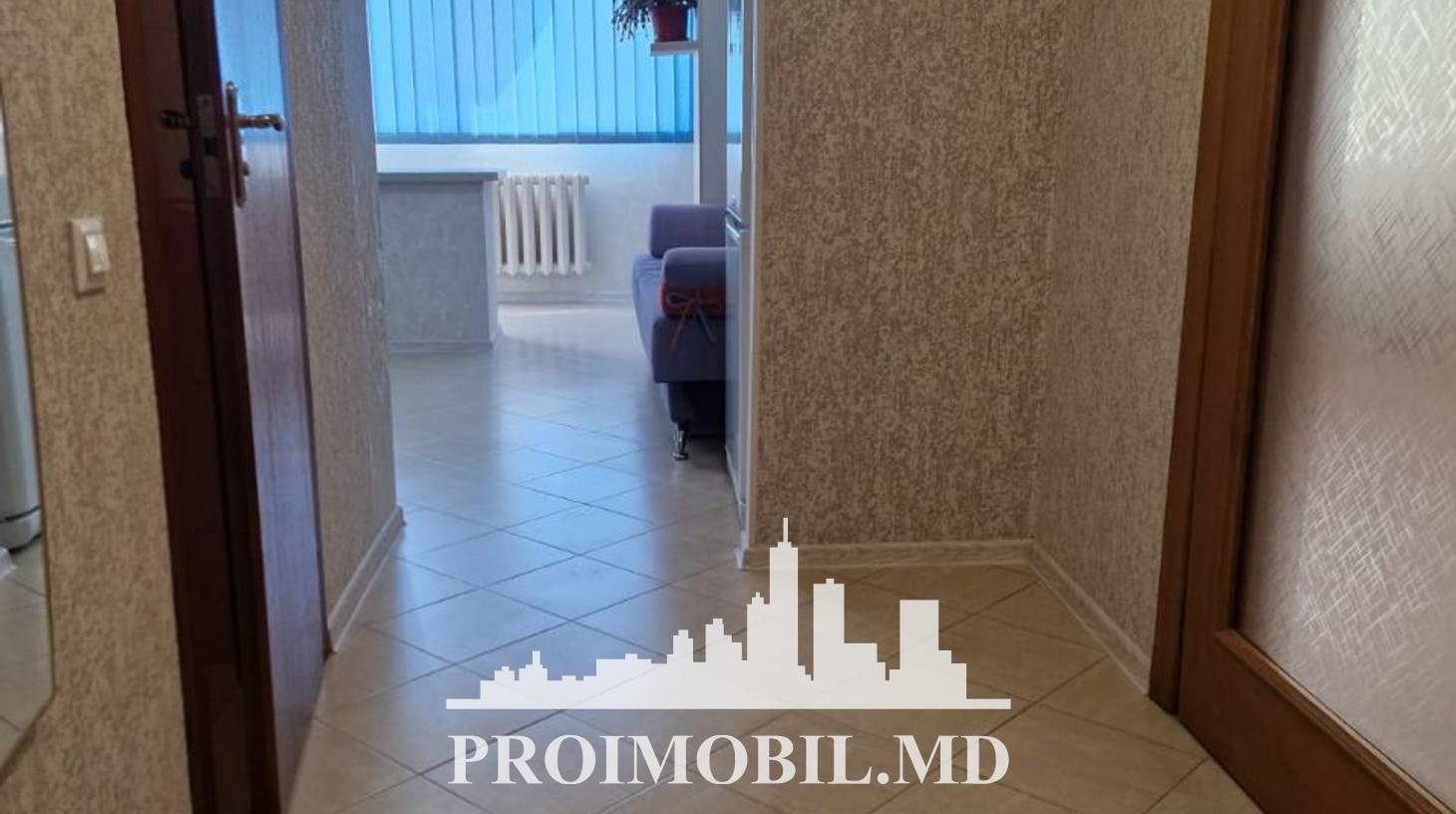 https://images.proimobil.md/4471OS7zwdRkkWg25ALqqzRN60abLL3TZ_z2JiK00w0/watermark:0.75:so:0:30:0.39/resize:fill:1460:816:1/gravity:ce/bG9jYWw6Ly8vZXN0YXRlL2xyLzAxOWY1MGViLTNmNmItNDBhZi04NDQ3LWJlOTYyM2YyMWI2OC5qcGVn